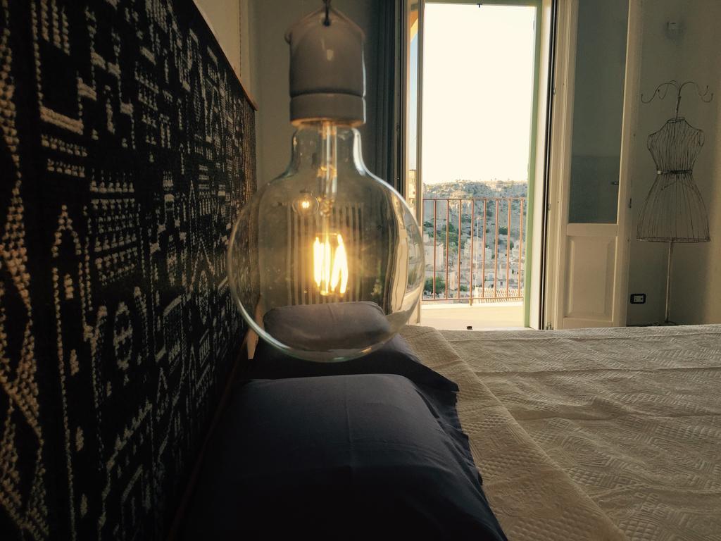 L'Incanto Luxury Rooms ماتيرا الغرفة الصورة